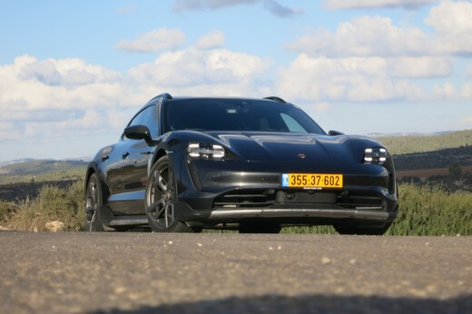 פורשה טייקן קרוס טוריסמו